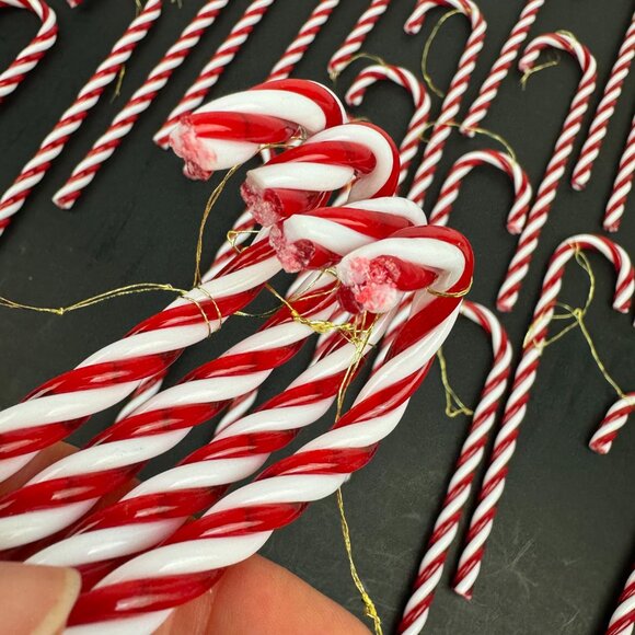 Vtg Red White Hard Plastic Twisted Candy Cane Ornament Christmas Holiday 7 inch - Picture 5 of 8
